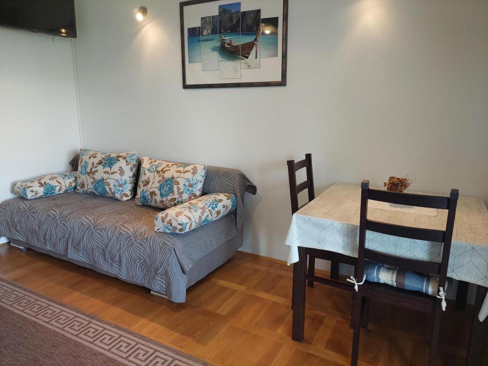 Maslina Apartment *